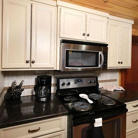 Karens Cozy Cottage แกตลิงเบิร์ก ภายนอก รูปภาพ